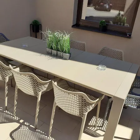 Deva Vendeghaz Apartment