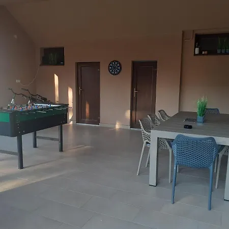 Deva Vendeghaz Apartment Devavanya